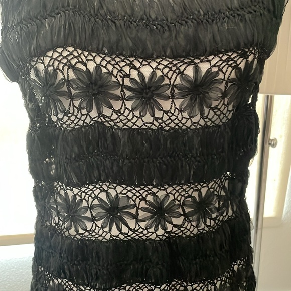 Diane Von Furstenberg NWT Crochet Flower Unique Sheer Dress with 2 Free Slips - Picture 4 of 17